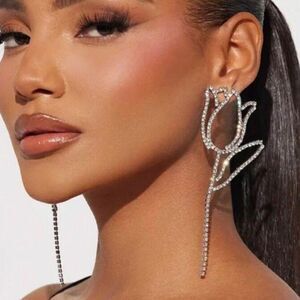 Tulip drop earrings N204